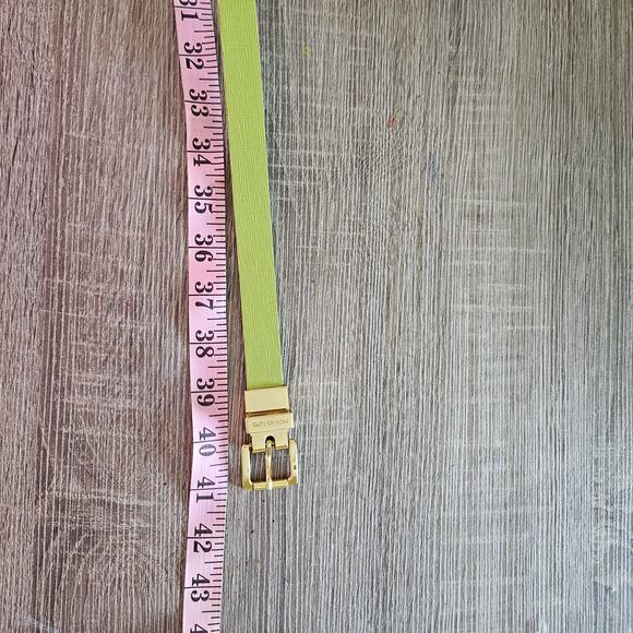 Authentic Michael Kors Women's Bright Green Leather Belt - Picture 5 of 5